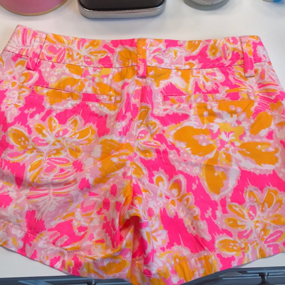 shorts - Picture 2 of 3